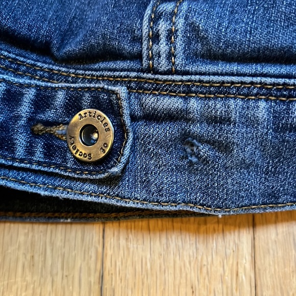 Articles of society, Jean jacket, size large - Picture 6 of 7